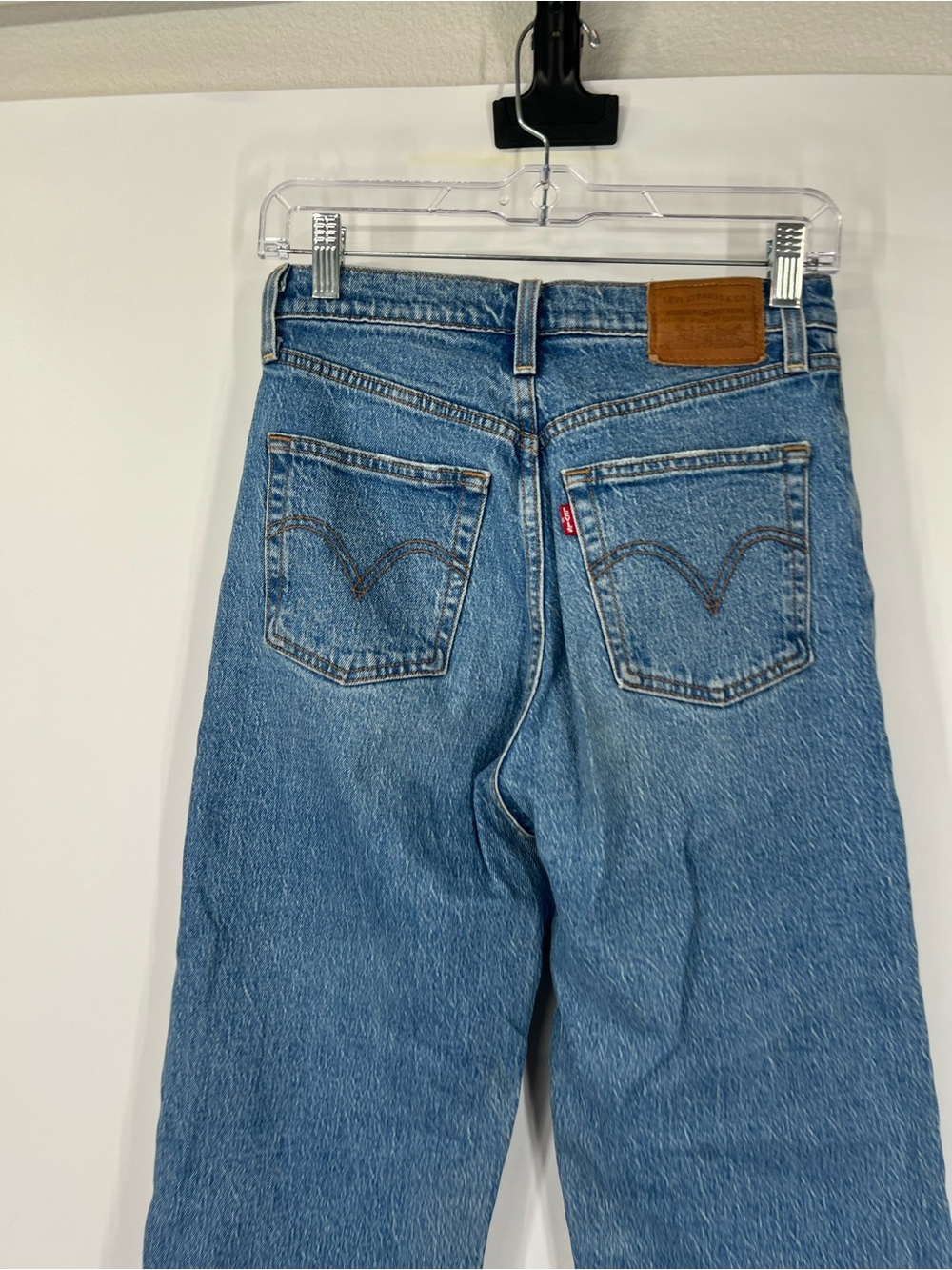 Levi’s Ribcage Straight Ankle Jeans Button Fly High Rise - Picture 6 of 8